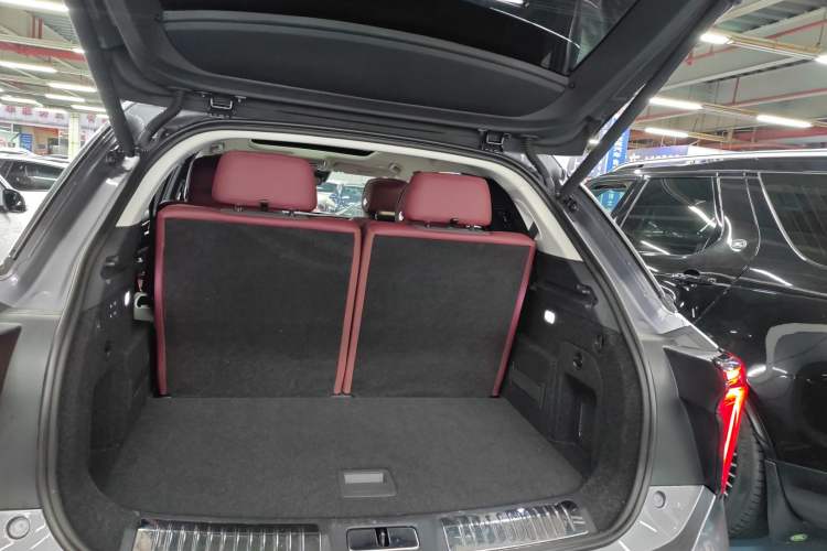 Used Hongqi E-HS9 2024 690 km Range Flagship Edition Six-Seater
