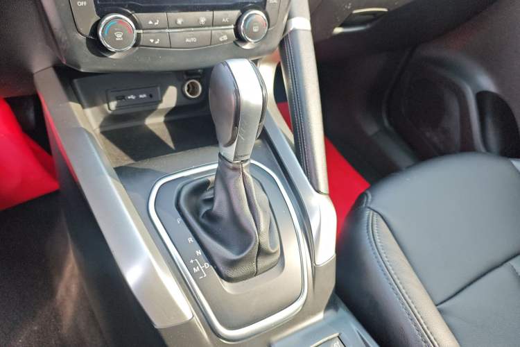 Used Renault Kadjar 2017 2.0L Two-Wheel Drive Comfort Edition