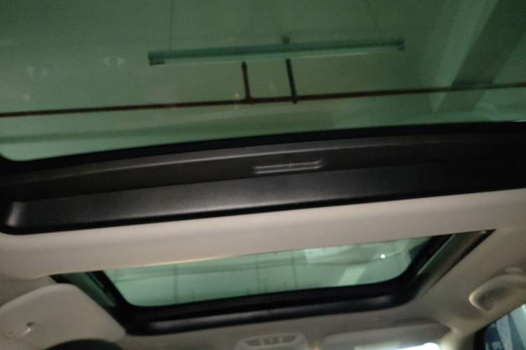 Used  MINI 2016 1.5T COOPER
