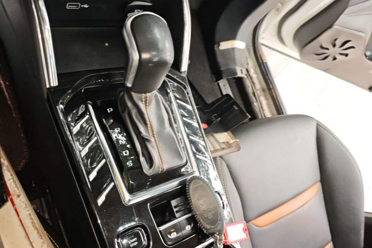 Used Bestune T77 2019 230 TID Automatic Luxury Version National V
