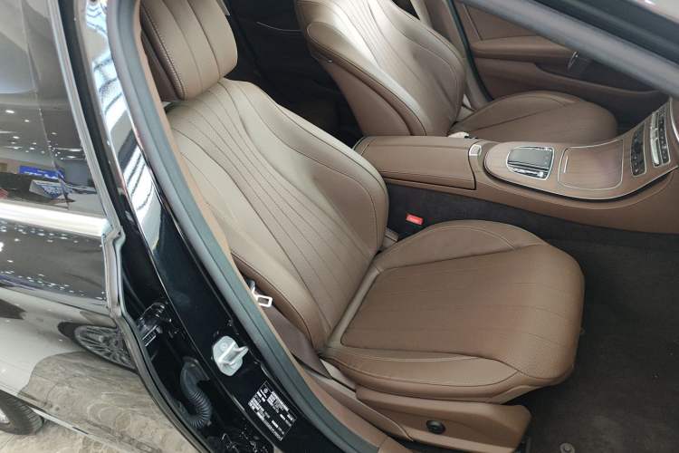 Used Mercedes-Benz E-Class 2023 E 300 L Luxury Model