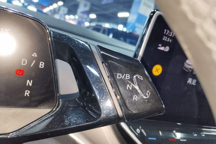 Used Volkswagen ID.4 CROZZ 2022 Long-Range PRO Edition
