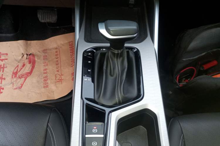 Used Geely Auto Emgrand 2023 4th Generation Champion Edition 1.5L CVT Luxury Model
