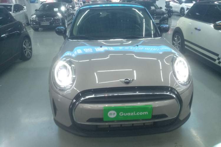 Used  MINI 2023 Updated 1.5T COOPER Artist
