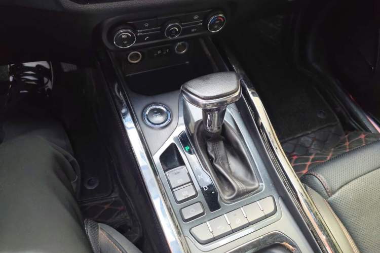 Used Chery Tiggo 5x 2017 1.5T DCT Luxury Model
