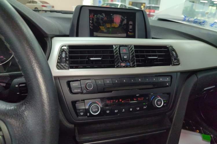 Used BMW 3 Series 2015 320Li Luxury Edition Fashion Model
