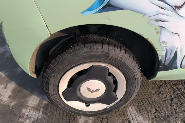 Used Wuling Hongguang MINIEV 2022 Macaron Fashion Model Lithium Iron Phosphate
