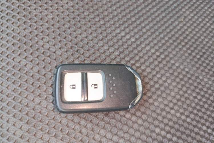 Used Honda Jade 2017 210TURBO CVT Fashion Edition 5-seater