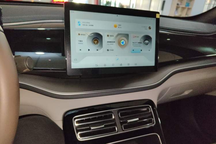 Used BYD Qin PLUS 2023 Champion Edition EV 420KM Superior Model
