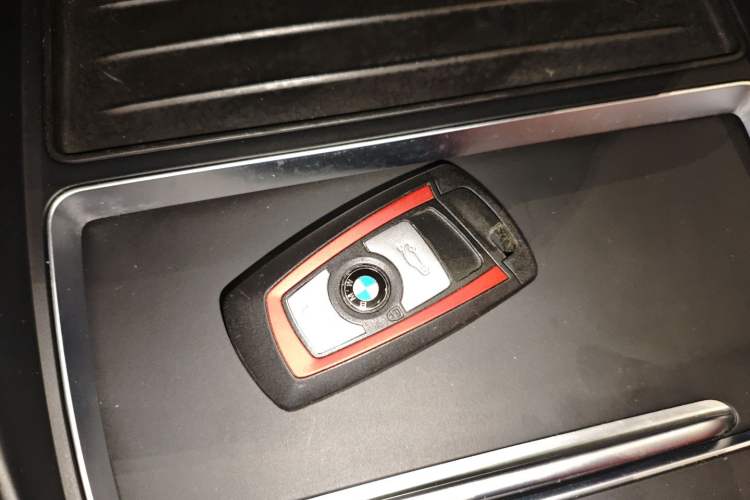 Used BMW 2 Series 2018 220i Convertible Coupe Sports Design Package
