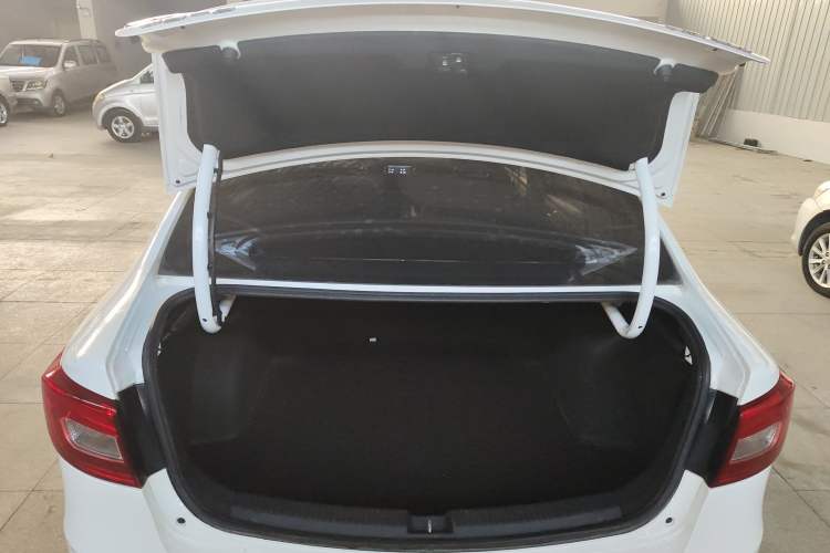 Used Bestune B30 2017 1.6L Automatic Luxury Model