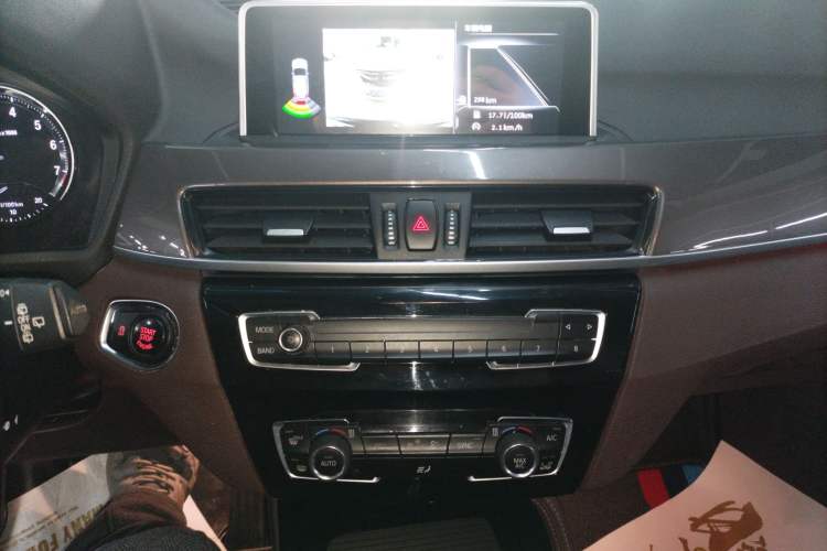 Used BMW X1 2018 sDrive18Li Luxury Model
