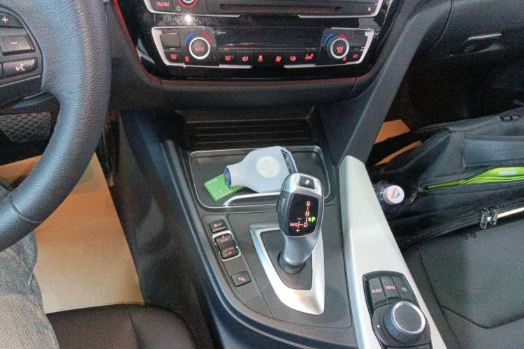 Used BMW 3 Series GT 2017 320i Sport Edition
