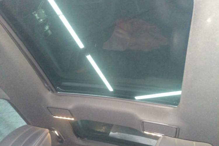 Used Mercedes-Benz GLC 2020 GLC 260 L 4MATIC Luxury Model
