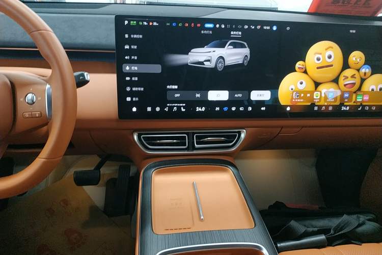 Used Deepal S09 2025 Four-Wheel Drive Ultra+ Custom Edition
