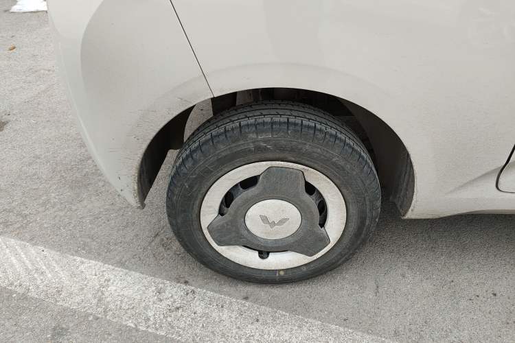 Used Wuling Hongguang MINIEV 2024 3rd Generation 215km Youth Edition