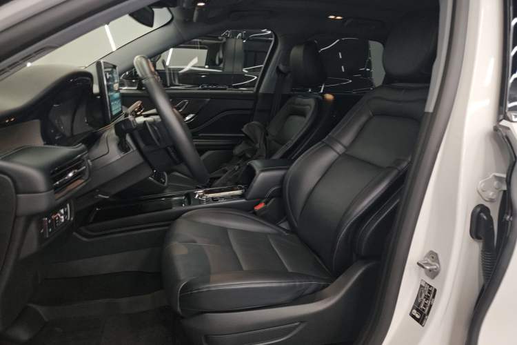 Used Lincoln Corsair 2022 2.0T Two-Wheel Drive Luxury Edition
