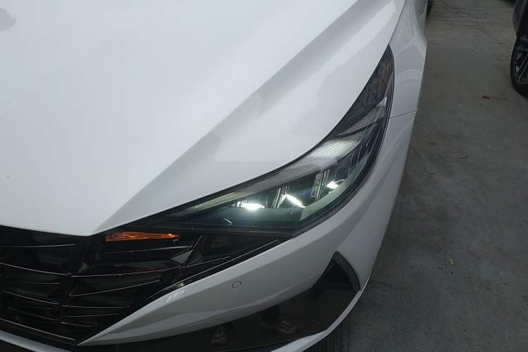 Used Hyundai Elantra 2022 240TGDi DCT LUX Prestige Edition