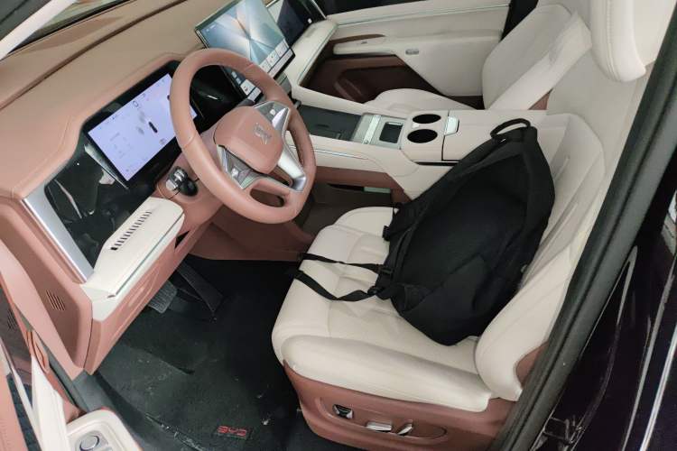 Used BYD Xia 2025 DM-i 1.5T 180km Excellence Model