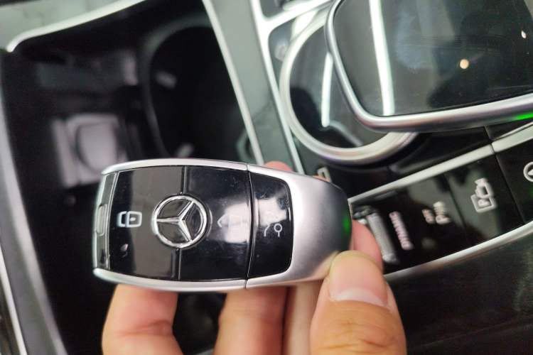 Used Mercedes-Benz E-Class 2020 E 260 Convertible Coupe
