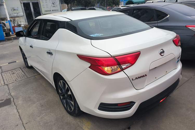 Used Nissan Lannia 2016 1.6L CVT Smart Cool Edition
