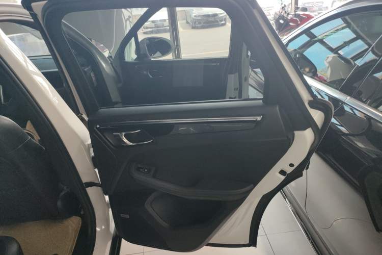 Used Porsche Macan 2014 Macan S 3.0T
