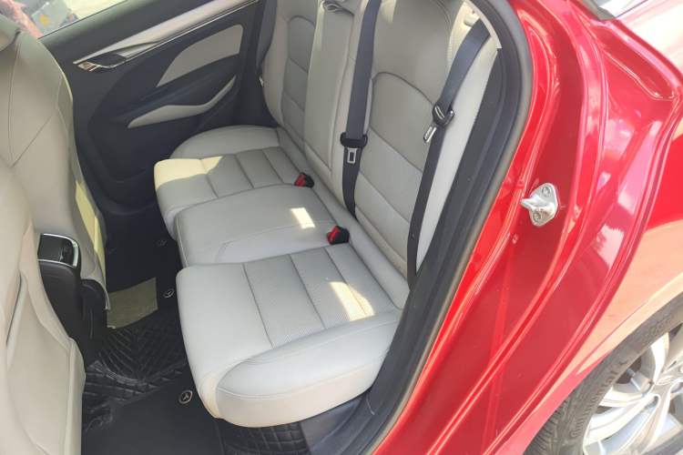 Used Geely Auto Binray 2018 14T CVT Colorful Edition
