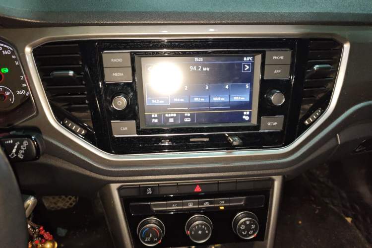 Used Volkswagen T-ROC 2018 280TSI DSG Two-Wheel Drive Advanced Version China V Emission Standard
