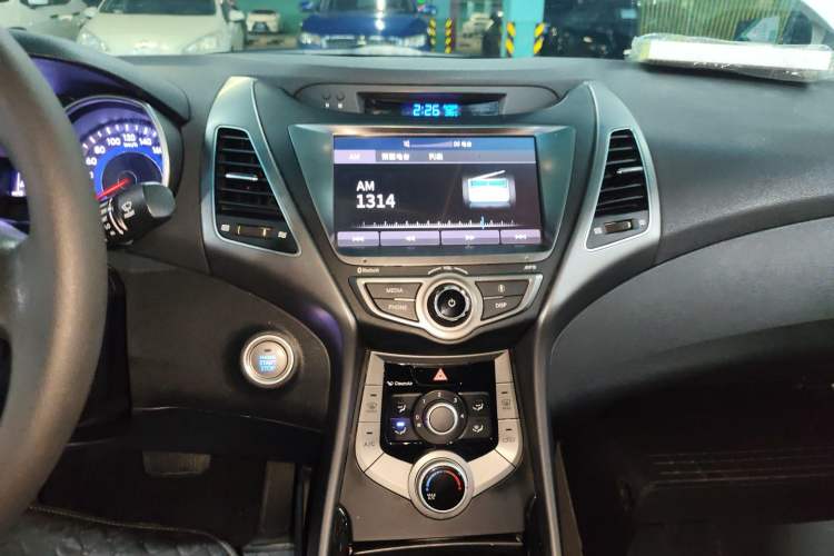 Used Hyundai Elantra 2016 1.6L Automatic Prestige Edition
