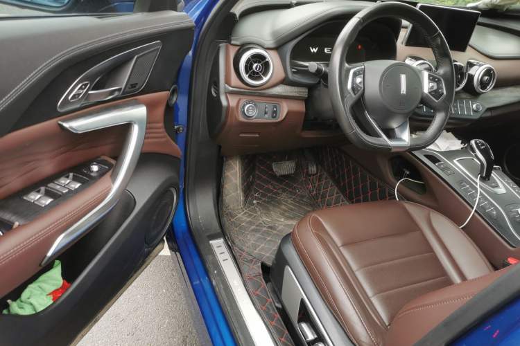 Used Wey VV7 2019 Upgraded Model 2.0T Ultra-Luxury Version China VI Standard
