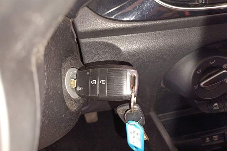 Used Kia Pegas 2017 1.4L Manual Fashion Edition Smart
