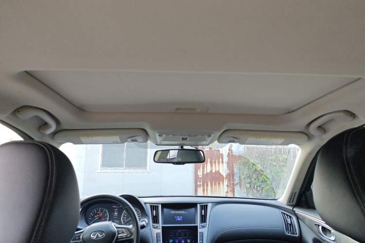 Used Infiniti Q50L 2018 2.0T Enjoyment Version China VI Standard