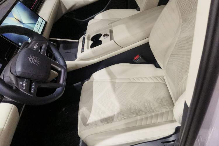 Used BYD Qin L 2025 EV 545KM Cloud Suspension Edition
