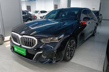 Used BMW 5 Series 2024 525Li M Sport Package