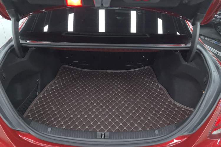 Used Mercedes-Benz C-Class 2016 C 200 L Sport Edition
