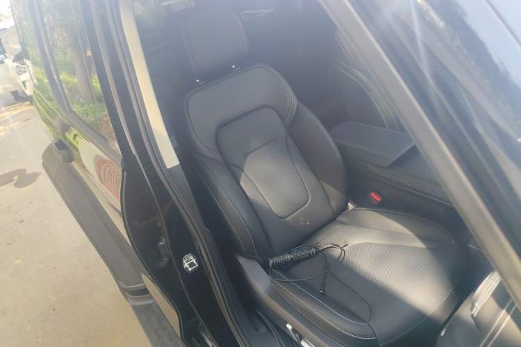 Used Tank 300 New Energy 2025 Hi4-T
