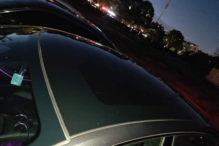 Used  SL03 2023 200Max Range-Extended Version
