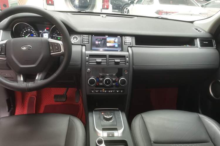 Used Land Rover Discovery Sport 2019 240 PS PURE Edition China VI Standard