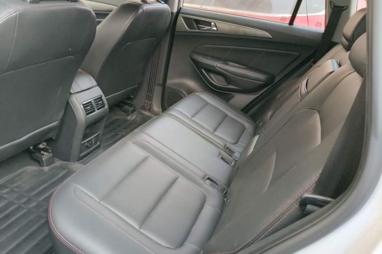 Used Changan CS75 2016 1.8T Automatic Elite Model China V Standard
