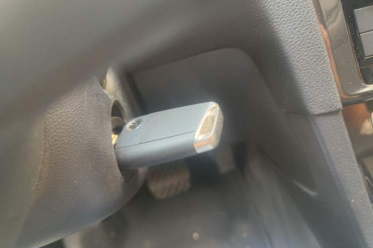 Used Volkswagen Golf 2019 1.6L Automatic Comfort Model China V Standard
