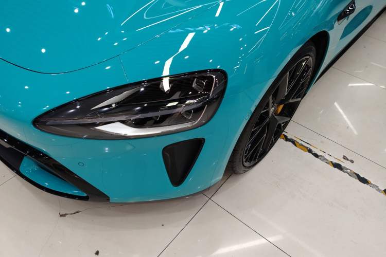 Used  SU7 2024 Four-Wheel Drive Ultra-Long Range Advanced Intelligent Driving Max Edition
