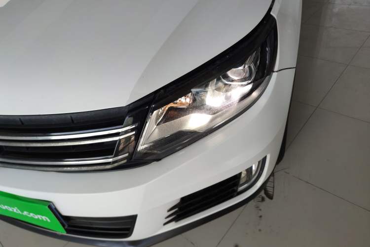 Used Volkswagen Tiguan L 2016 300TSI Automatic Two-Wheel Drive Trend Edition