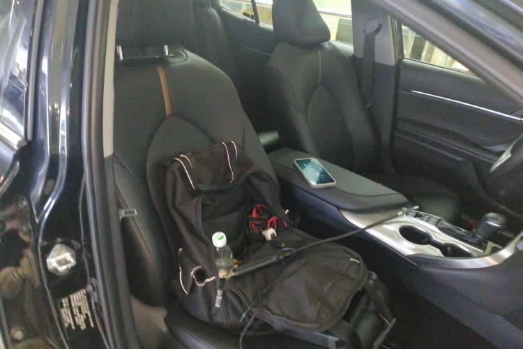 Used Toyota Camry 2019 Revised Version Dual-Engine 2.5 HG Luxury Edition
