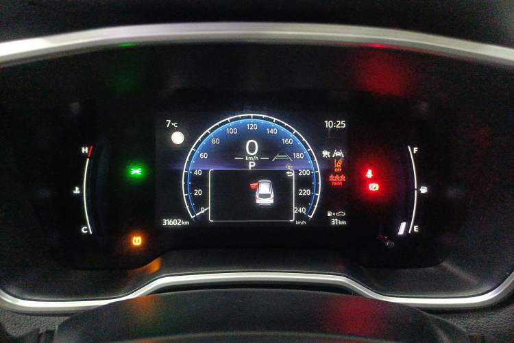 Used Toyota Corolla Cross 2023 2.0L Deluxe Edition