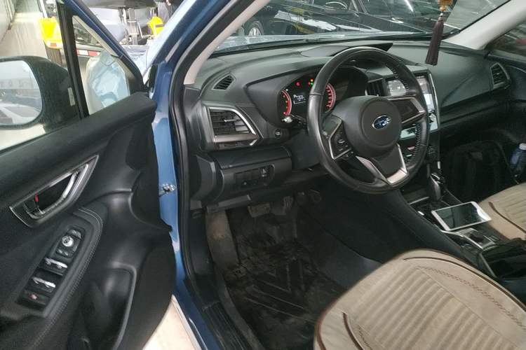 Used Subaru Forester 2019 2.0i Luxury Edition
