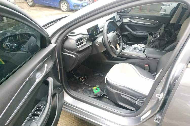 Used BYD Destroyer 05 2024 HONOR Edition DM-i 55KM Luxury Model
