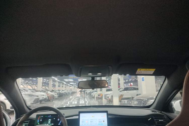 Used BYD Qin PLUS 2024 HONOR Edition DM-i 55KM Leading Model
