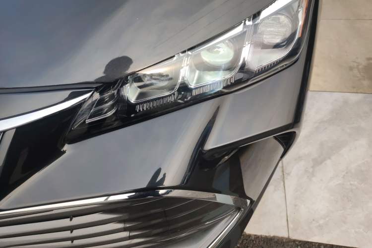 Used Toyota Avalon 2021 2.5L Luxury Edition
