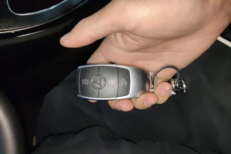 Used Mercedes-Benz C-Class 2021 C 200 L Fashion Edition Sport Version
