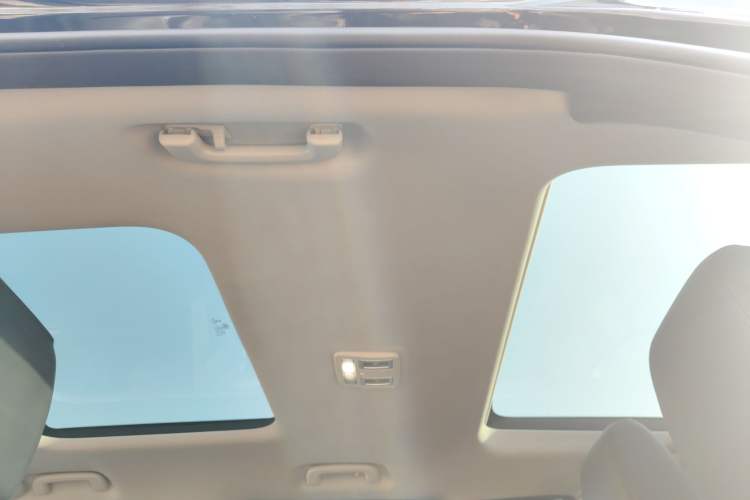 Used Land Rover Discovery 2017 3.0 SC V6 SE